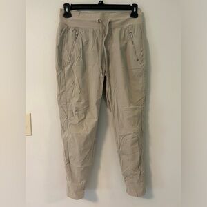 Athleta Tan Trekkie North Jogger Outdoor Pants